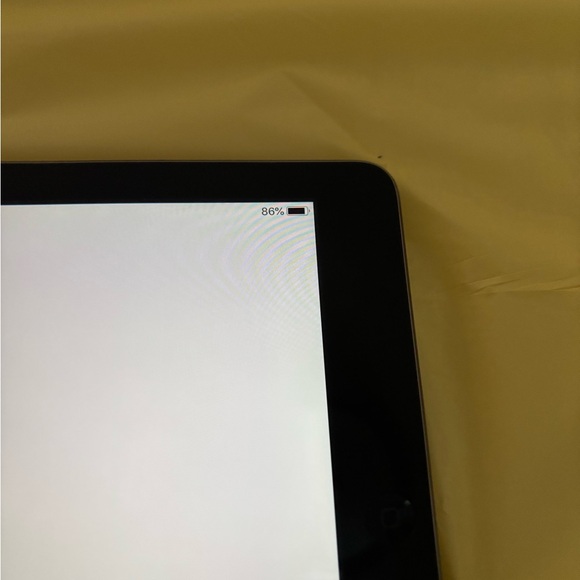 Apple iPad Air - Picture 4 of 9